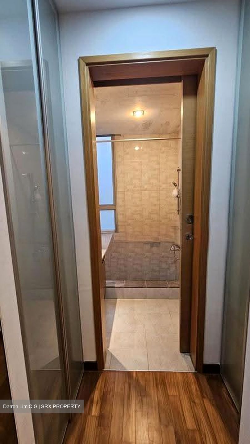 The Lakeshore (D22), Condominium #608058731